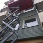 Snickare i Norrtälje som renoverat fasad åt Brf